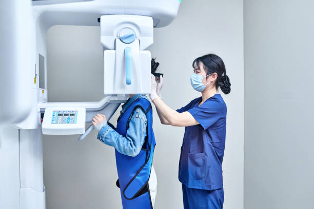 Best Dentist for Tooth Abscess  in Anaheim, CA